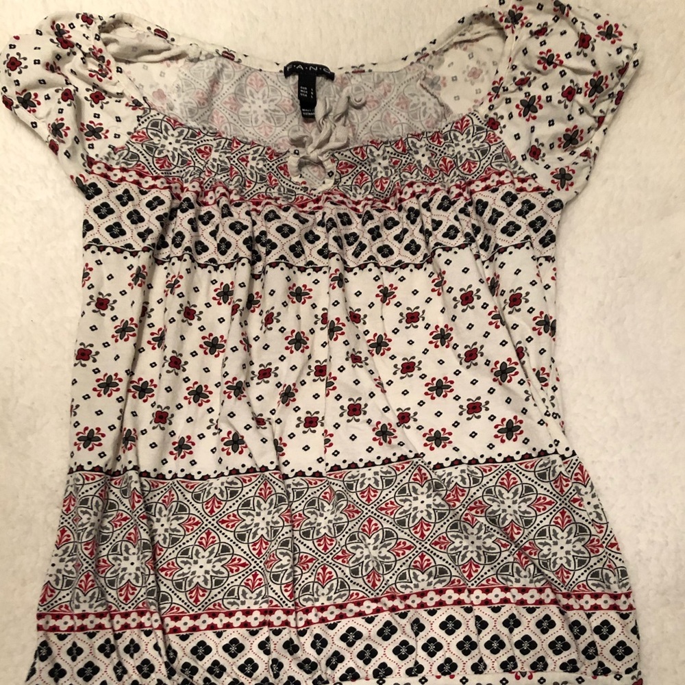 **Fang Boho Top